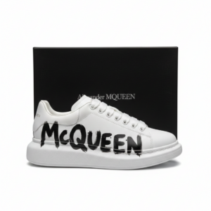 Alexander McQueen Graffiti