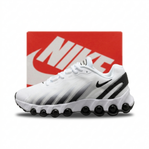 Nike Air Max DN8