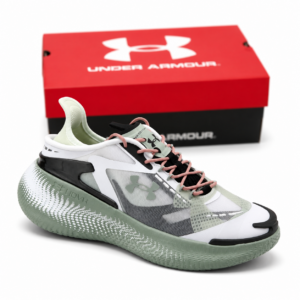 Under Armour Echo