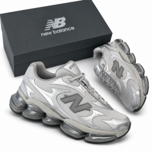 New Balance 2000
