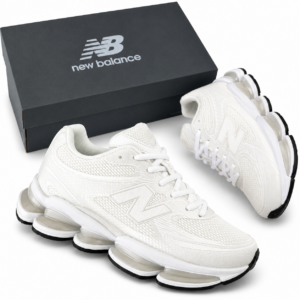 New Balance 2000