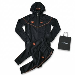 Chándal Nike Tech Freece x Syna World